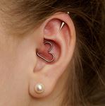 Srdce ocelové - Daith piercing